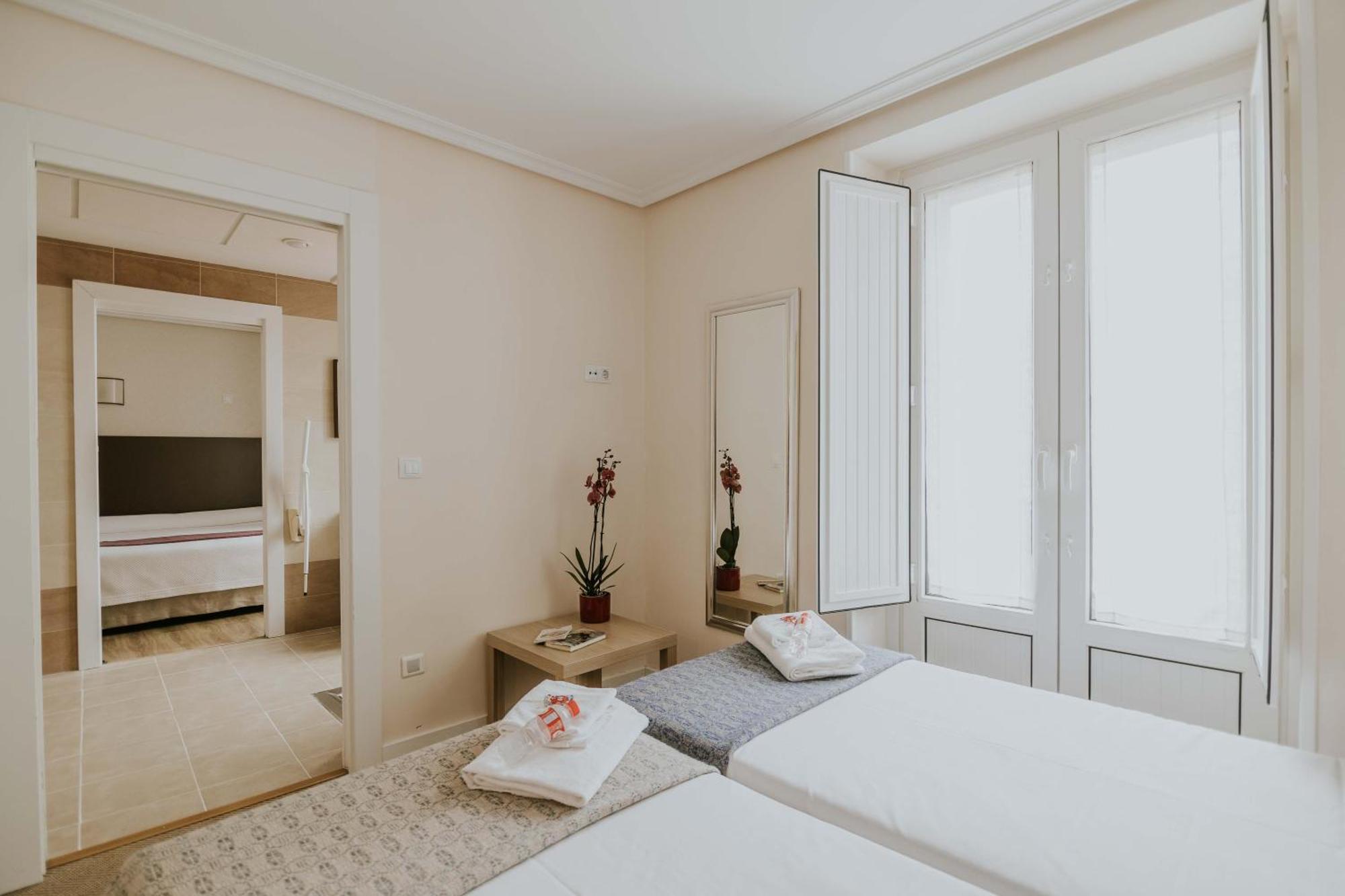 Hotel Arrope Haro Εξωτερικό φωτογραφία