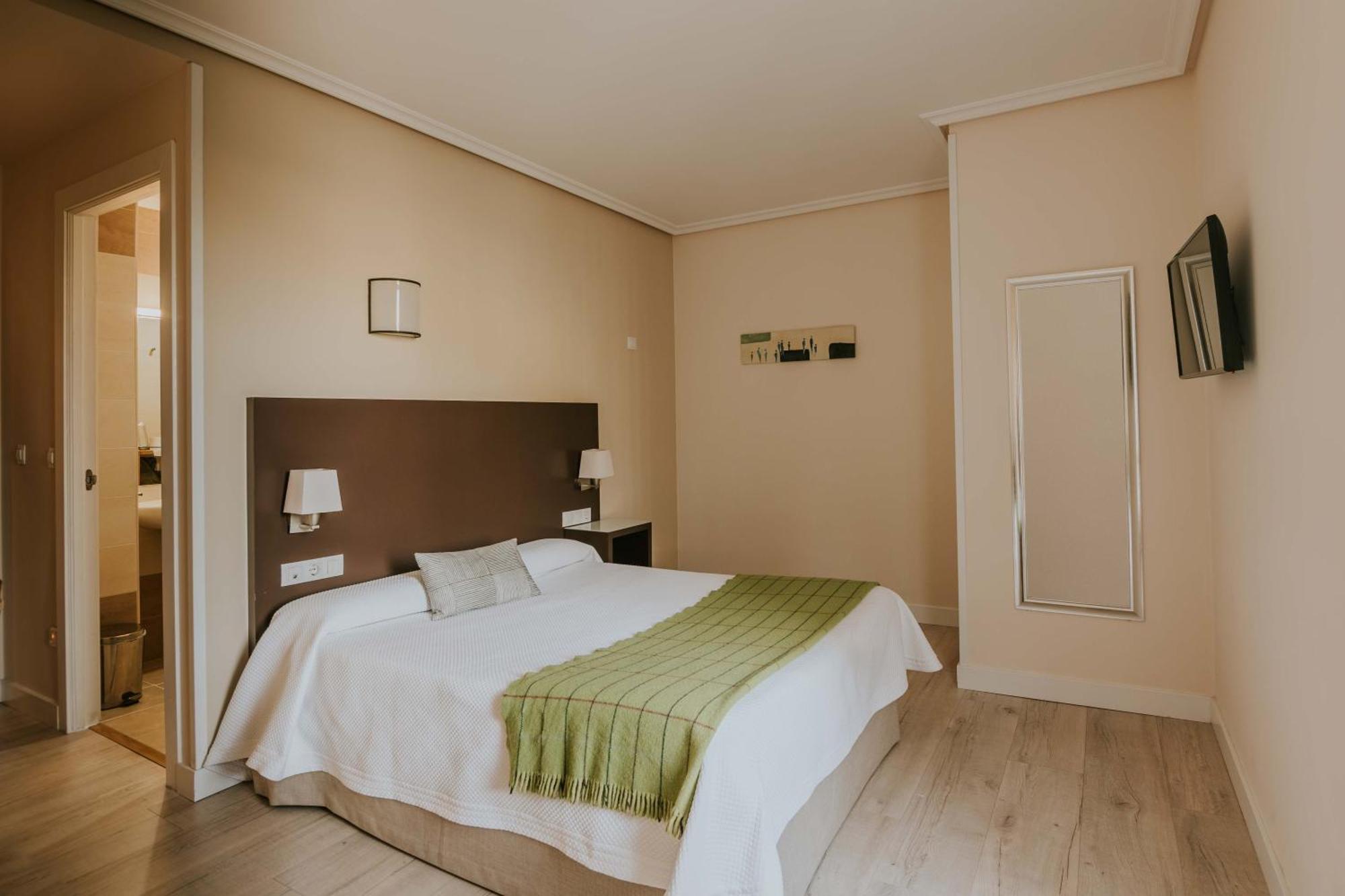 Hotel Arrope Haro Εξωτερικό φωτογραφία